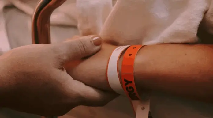 12-year-old girl dies of rare cancer—parents noticed worrying sign as she brushed teeth