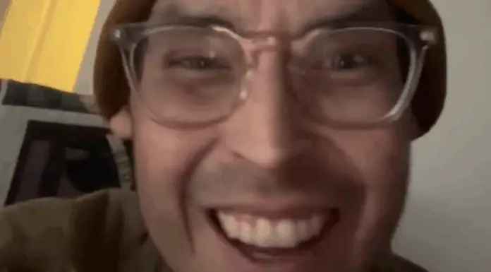 Influencer, 30, shares video announcing death weeks after birth of first child