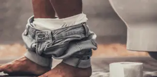 Scientists warn: Poop sign could signal risks of imminent death