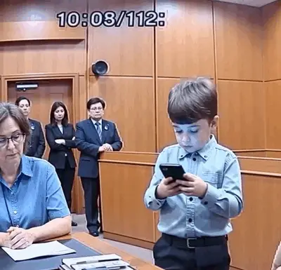 During the custody battle, my son played something on his phone – and everyone went silent