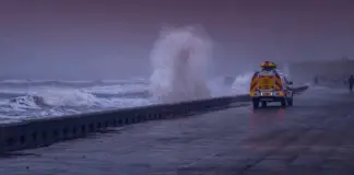 Last words of a father who dies trying to save family in Texas flood