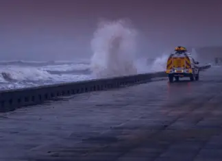 Last words of a father who dies trying to save family in Texas flood