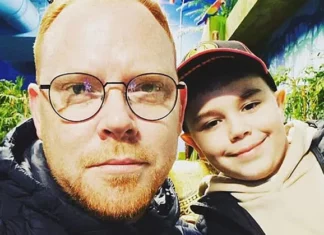 ‘Healthy’ 38-year-old shares the only bowel cancer symptom he noticed — And it wasn’t blood in the loo