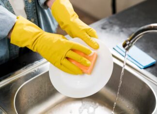 They laughed at her — then the billionaire’s wife spoke up and the elite panicked