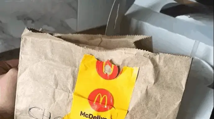 Note left by the delivery guy changed my life