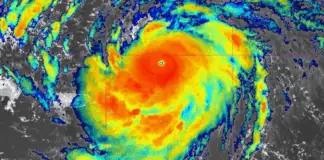 Hurricane Erin tracker reveals seven states most at risk as experts issue deadly warning