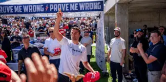 Neuroscientist explains why Charlie Kirk raised his arms after being fatally shot