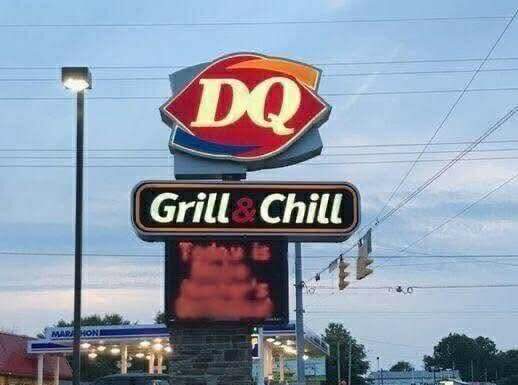 Controversial Holiday Sign at Wisconsin DQ Draws Praise and Criticism