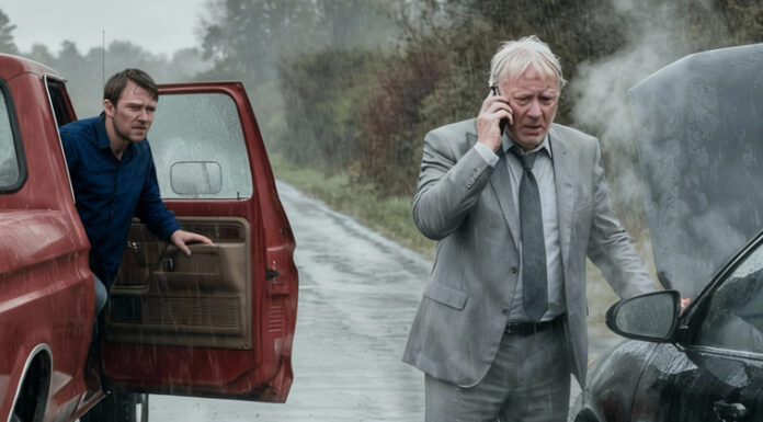 He helped an elderly man in the rain — the next day, that kindness saved his job