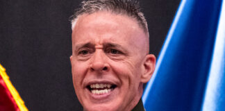 Border Patrol commander praises agents who killed Alex Pretti and offers surprising theory