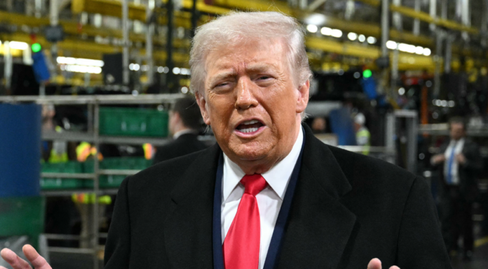 Worker calling Trump a ‘pedophile protector’ to his face speaks out after being suspended from job