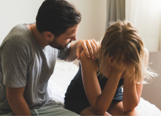 Private investigators reveal 5 signs your partner might be cheating including one common household chore