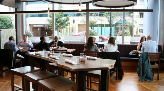 The Father of My Twins Made Fun of Me for Ordering a $5 Cobb Salad — I Said Nothing, but Karma Stepped In