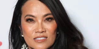 5 stroke signs every woman should know after Dr. Pimple Popper star suffers stroke while filming