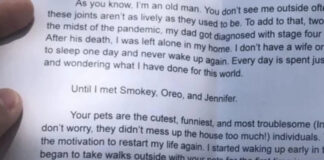 Man asks elderly neighbor to watch his pets and receives an emotional surprise in return