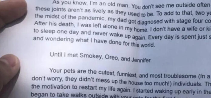 Man asks elderly neighbor to watch his pets and receives an emotional surprise in return